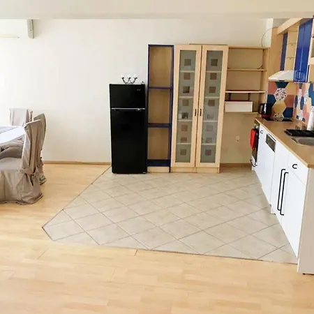 Forest Apartment